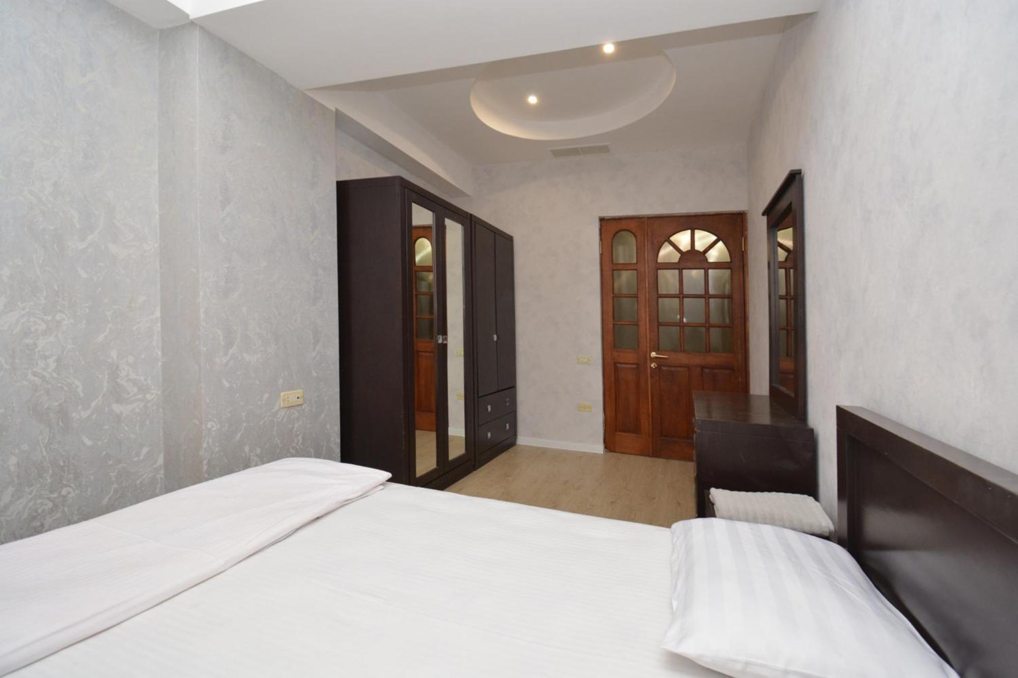 Apartment In Abovyan Street, Erevan Exterior foto